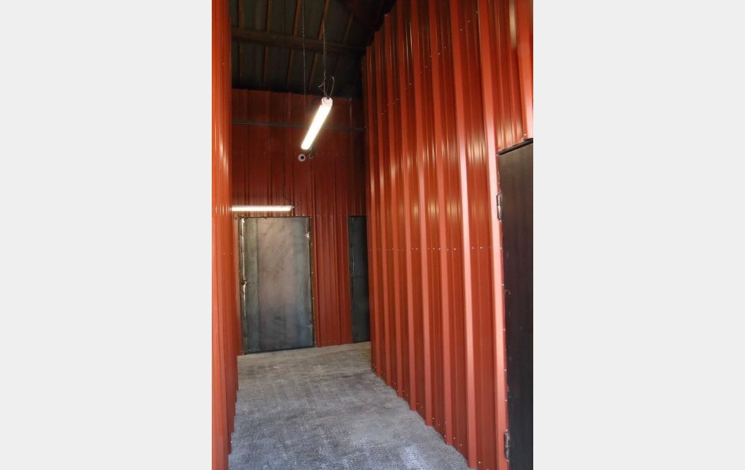 Annonces BOUCBELAIR : Garage / Parking | LES PENNES-MIRABEAU (13170) | 5 m2 | 95 € 
