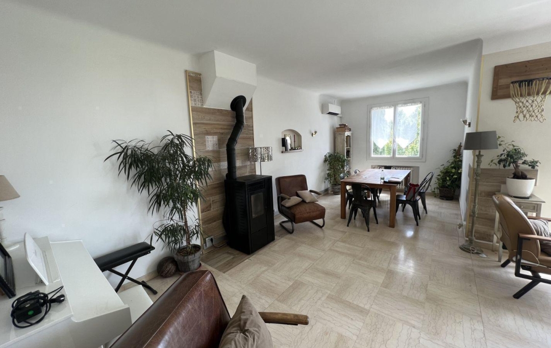 Annonces BOUCBELAIR : Maison / Villa | MARSEILLE (13016) | 126 m2 | 269 000 € 